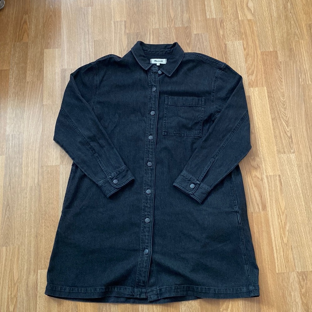 Madewell oversized denim shirtdress (M)